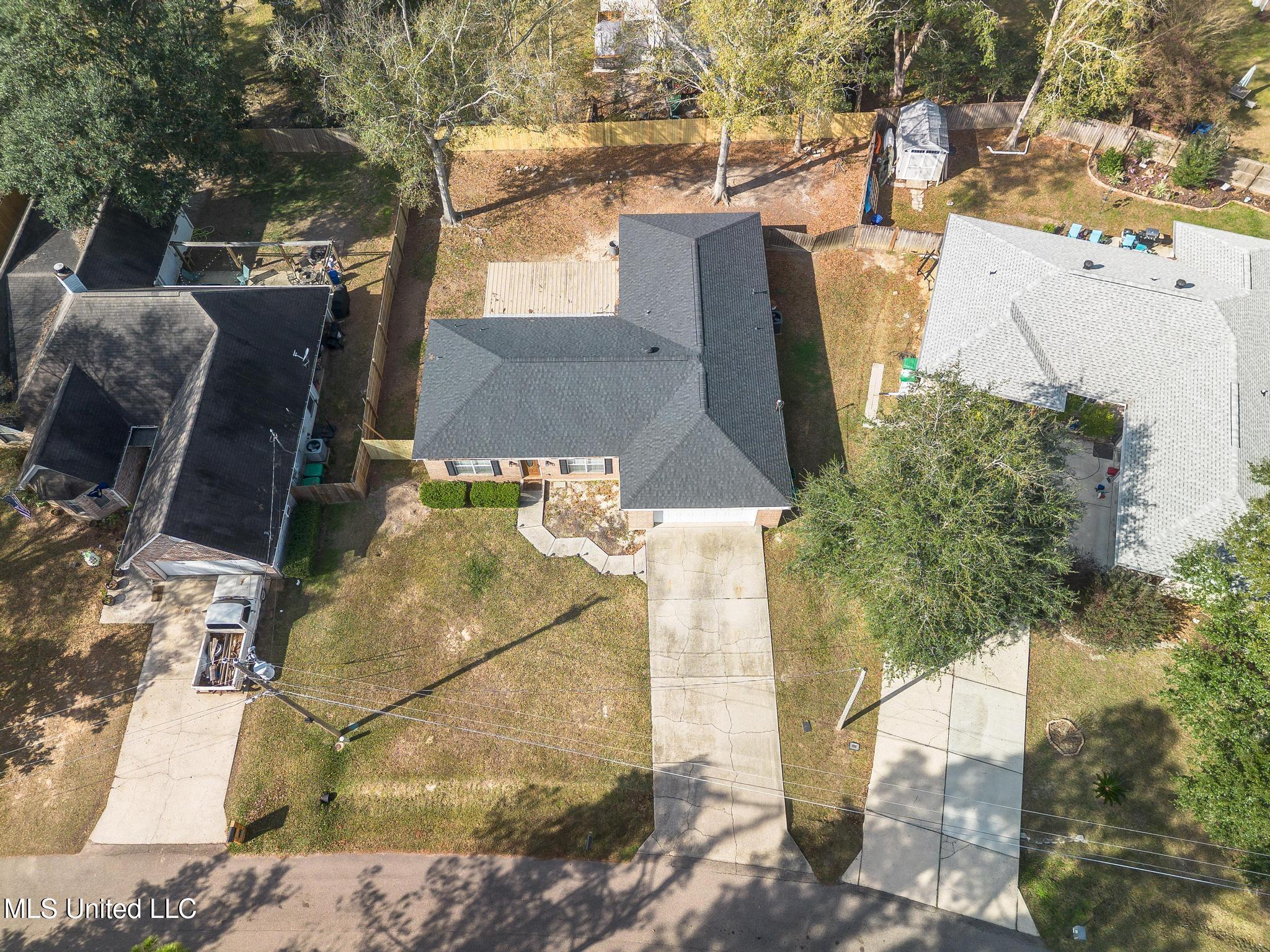 7832 Hilo Place Diamondhead, MS 39525 - Photo 2 of 28 DJI_0269