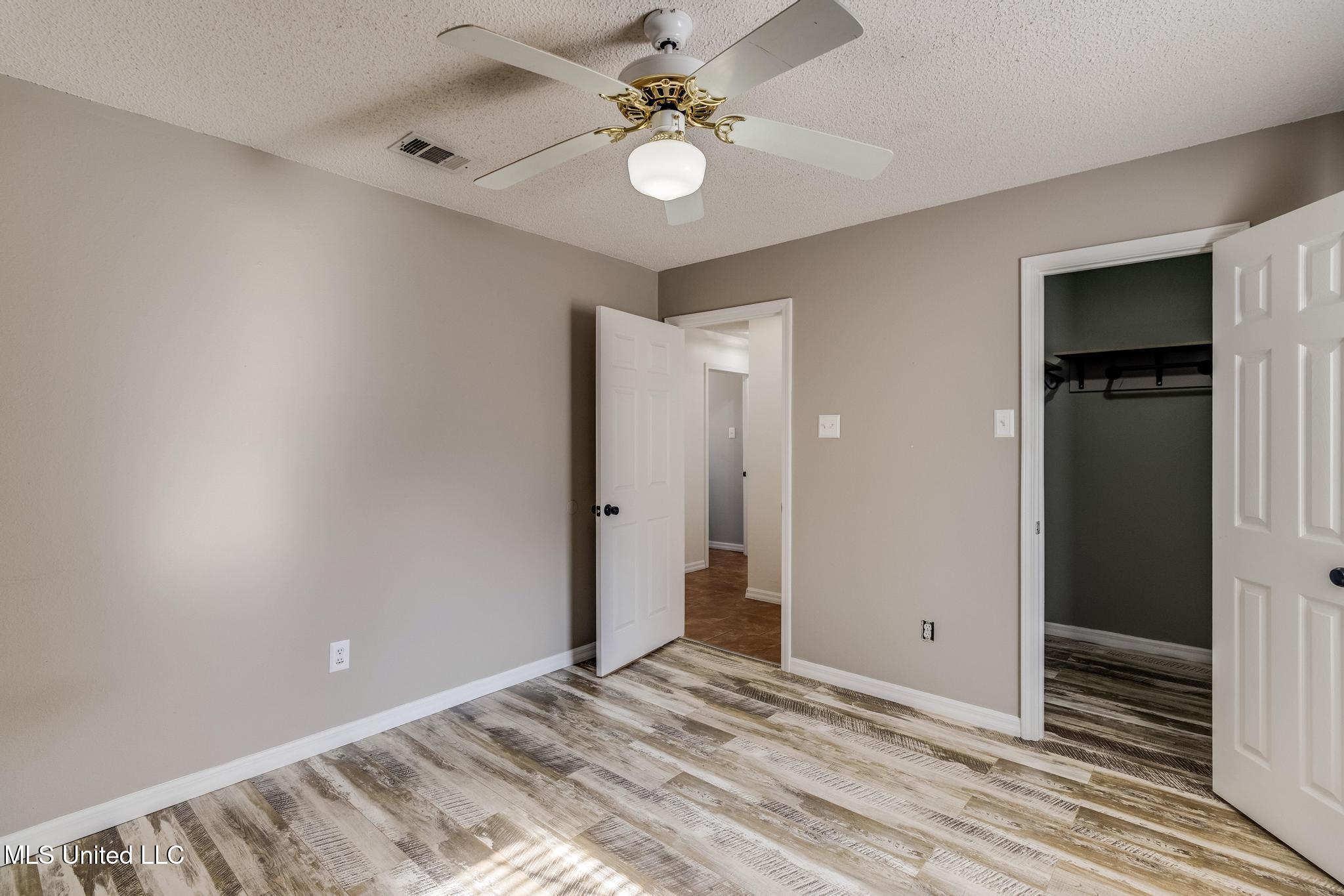 7832 Hilo Place Diamondhead, MS 39525 - Photo 23 of 28 IMG_4387