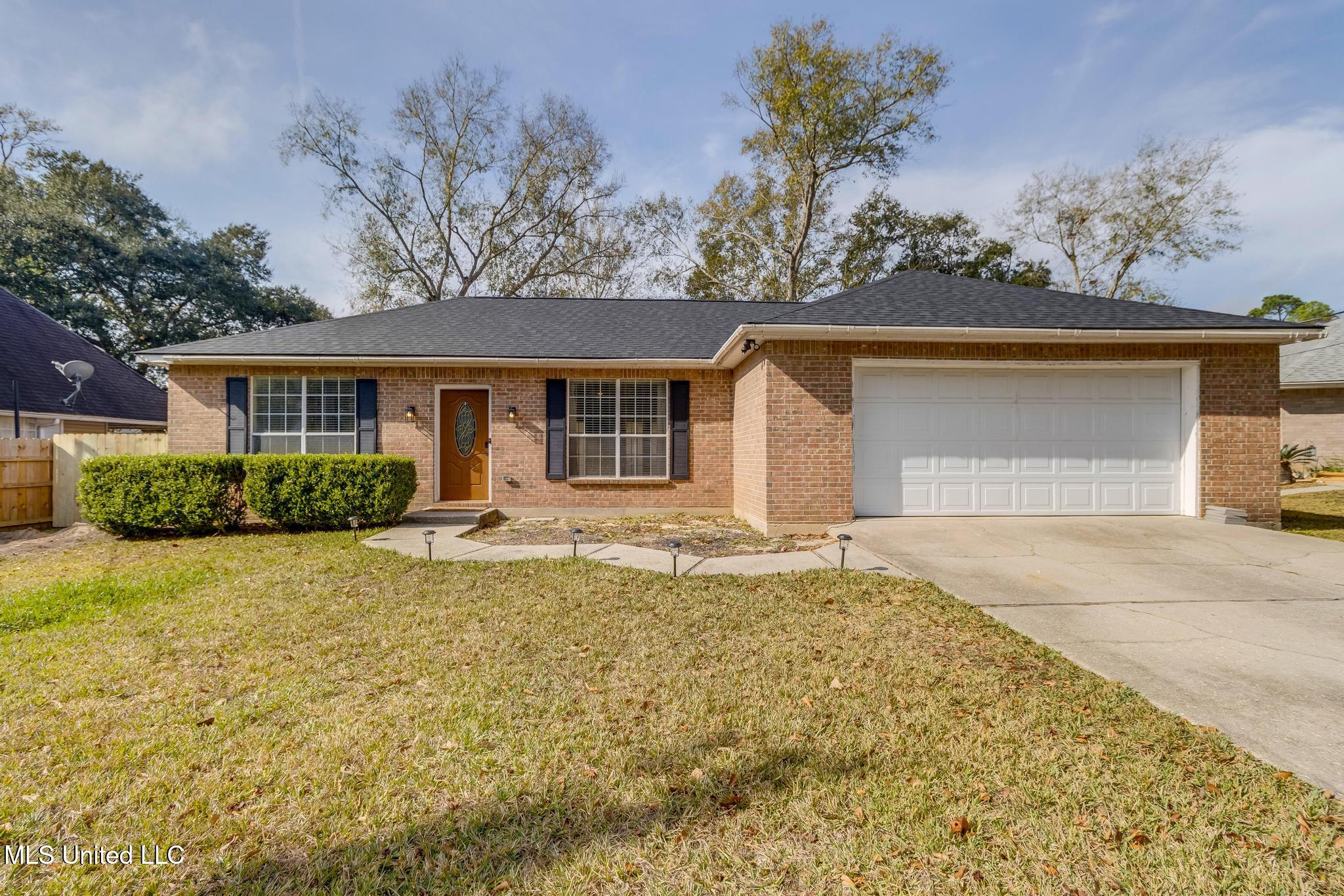 7832 Hilo Place Diamondhead, MS 39525 - Photo 27 of 28 IMG_4402