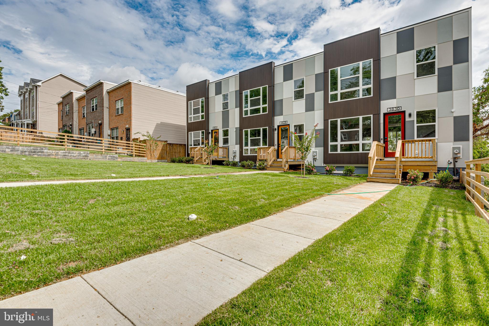 a view of building with yard