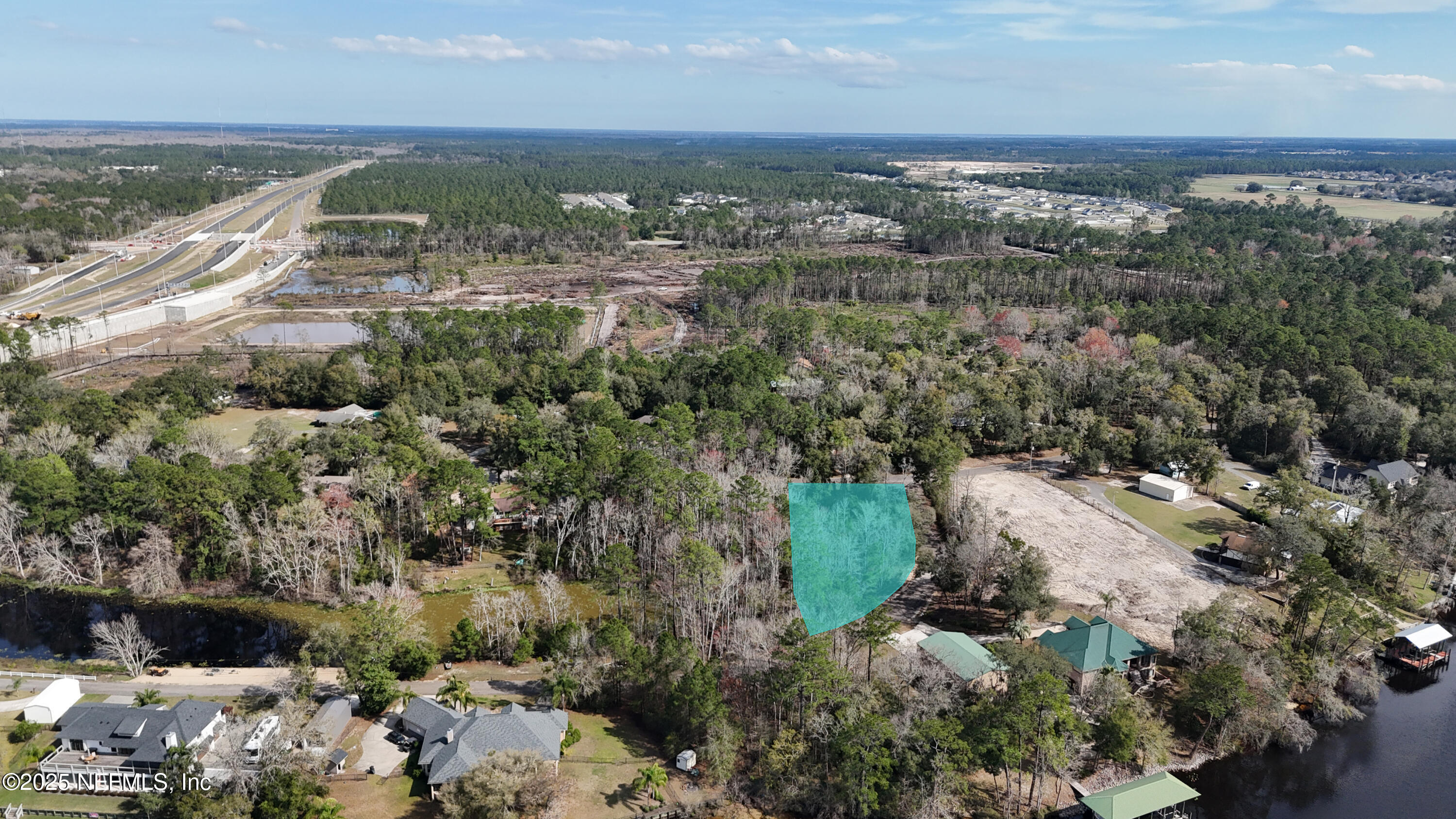 2170 Winchester Road Green Cove Springs, FL 32043 - Photo 33 of 39 a view of a city