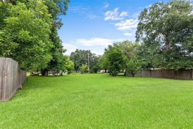 $230,000 | 612 West Brimstone Street, Sulphur, LA 70663