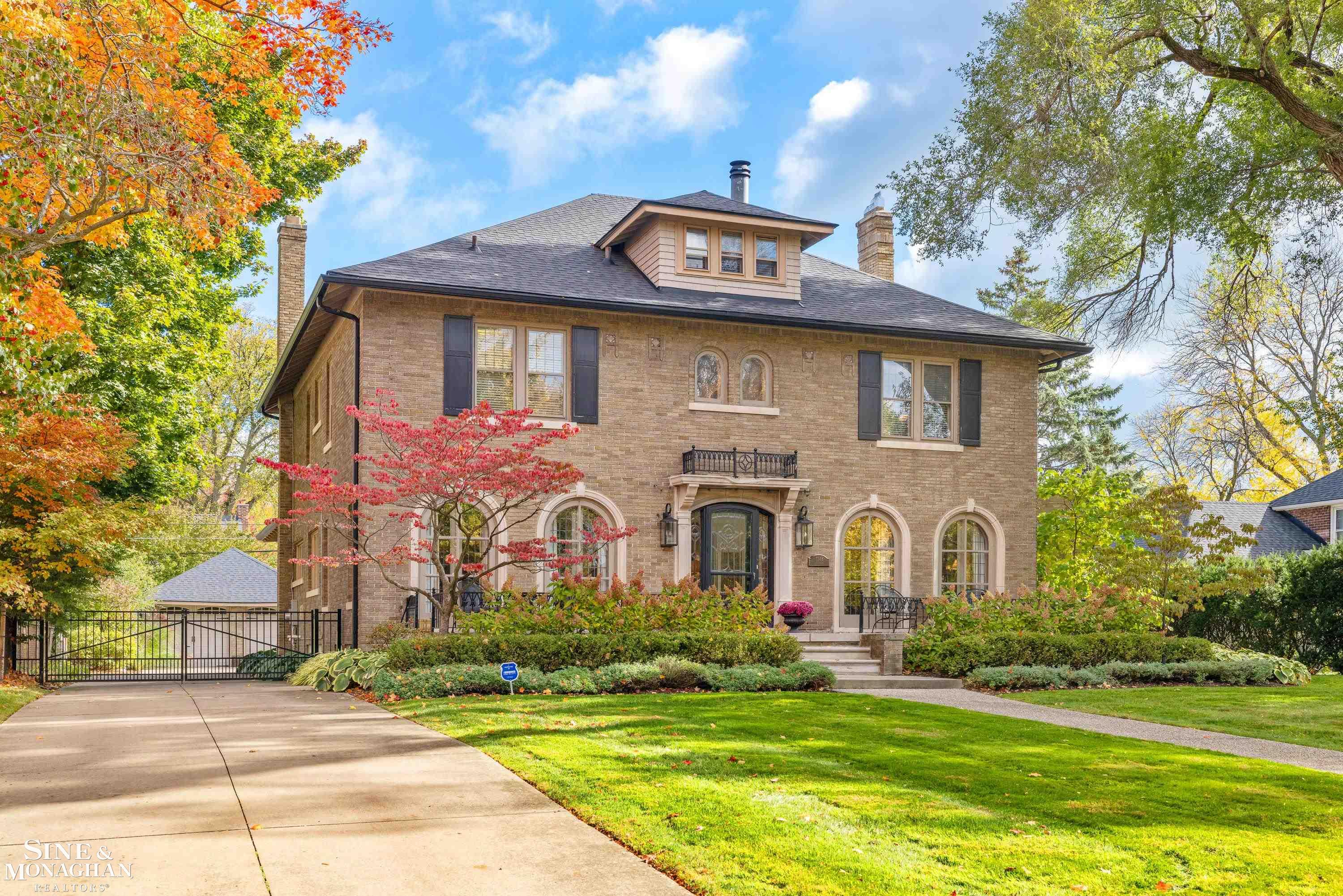 1148 Devonshire Road Grosse Pointe Park, MI 48230 - Photo 3 of 89