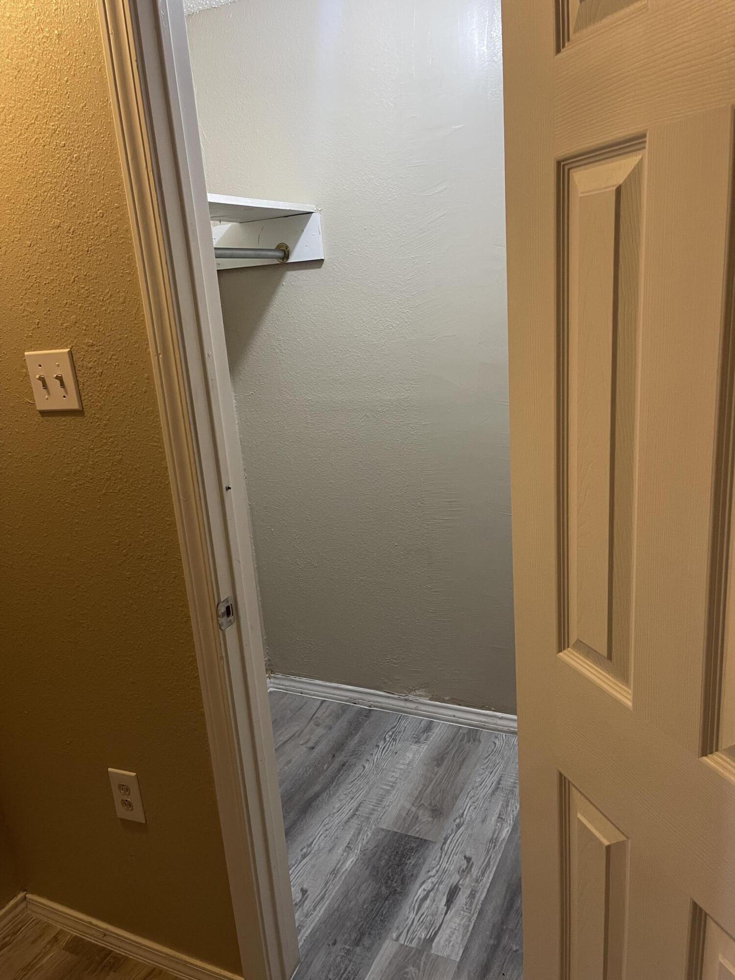 2310 38th Street Lubbock, TX 79412 - Photo 17 of 21 10