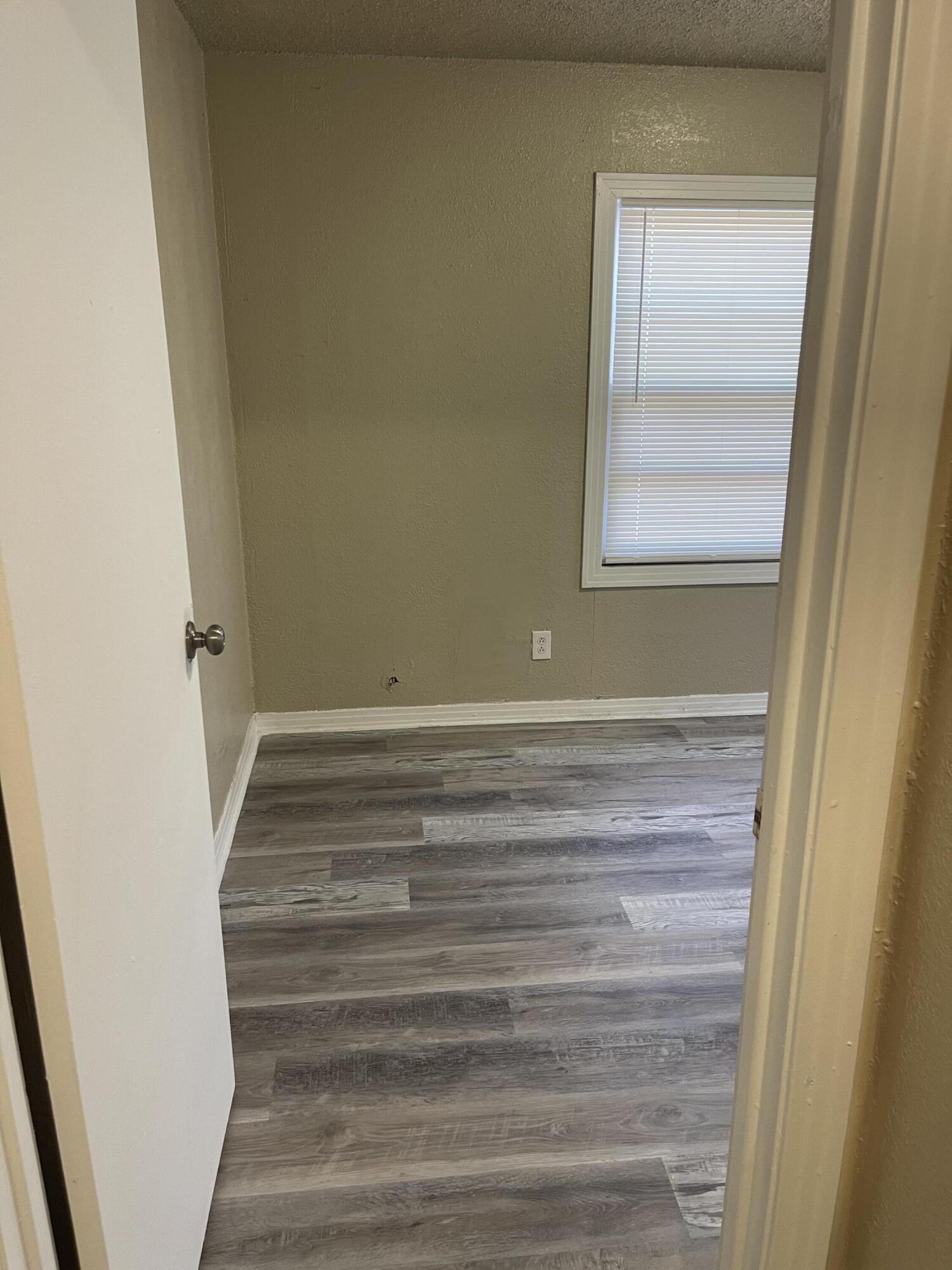 2310 38th Street Lubbock, TX 79412 - Photo 10 of 21 3