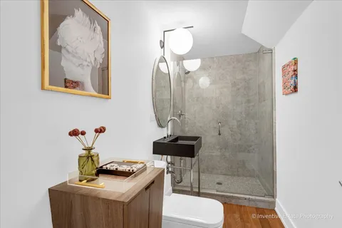 $1,500,000 | 305 Clinton Avenue, Elmhurst, IL 60126