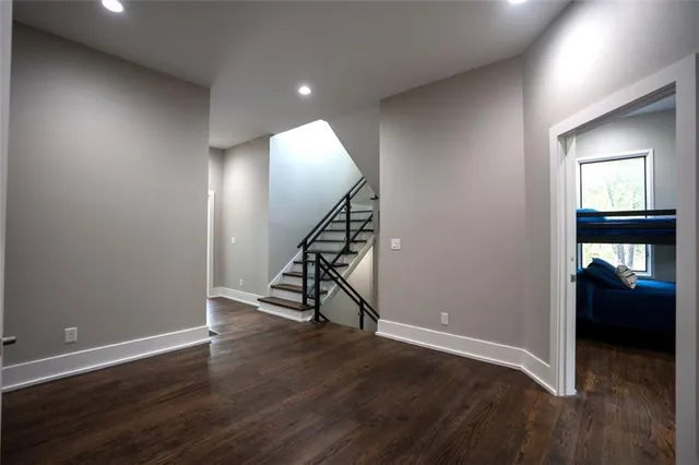 $1,300,000 | 1099 Vista Trail Northeast, Atlanta, GA 30324