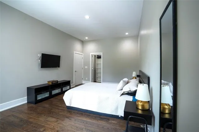 $1,300,000 | 1099 Vista Trail Northeast, Atlanta, GA 30324