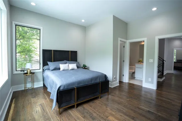 $1,300,000 | 1099 Vista Trail Northeast, Atlanta, GA 30324