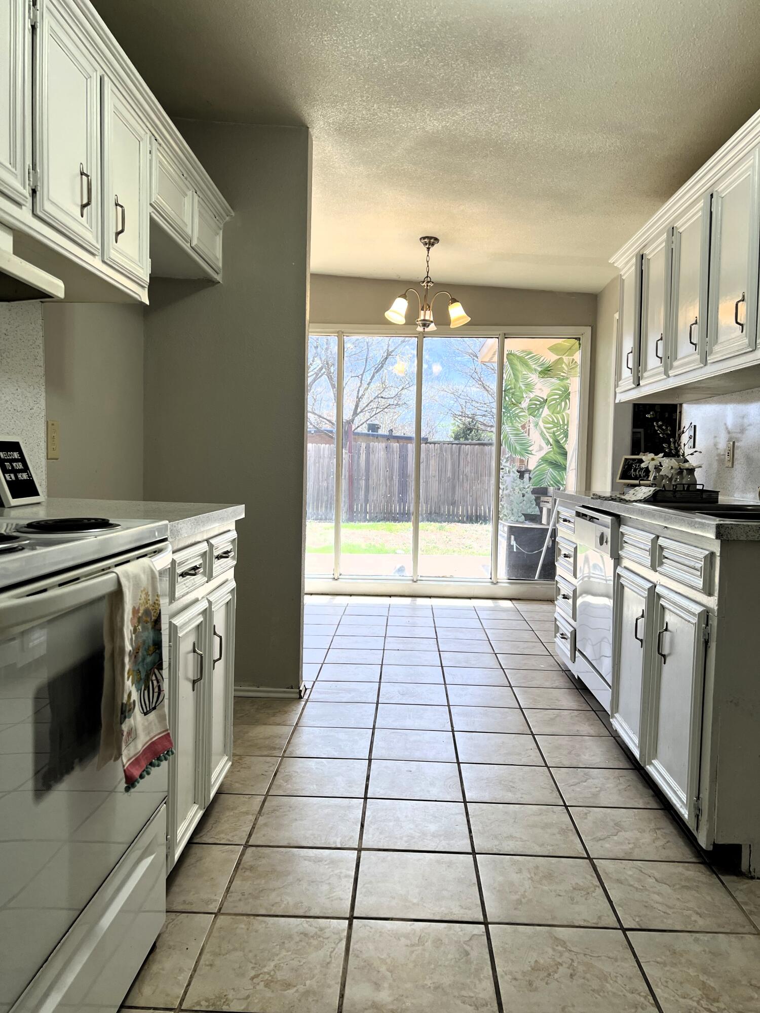 2729 64th Street Lubbock, TX 79413 - Photo 5 of 24 IMG_6150