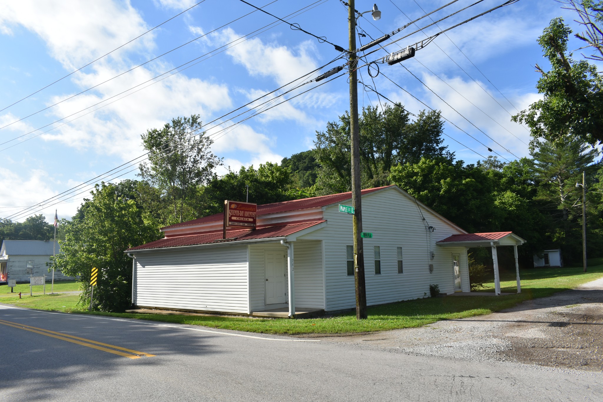 742 Lancaster Highway Lancaster, TN 38569 - Photo 2 of 15