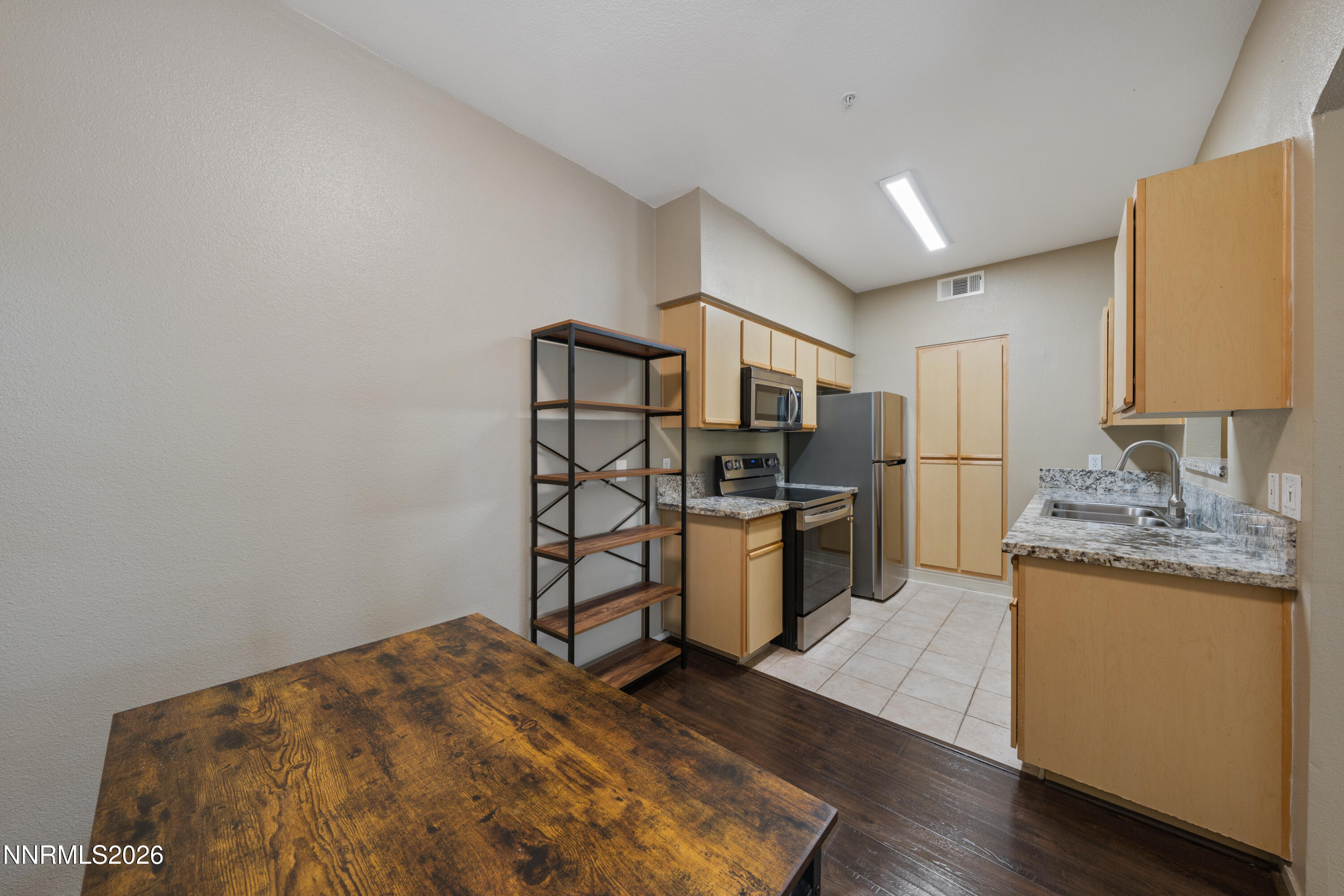 6850 Sharlands Avenue, Unit 1038 Reno, NV 89523 - Photo 12 of 50 A7V09220