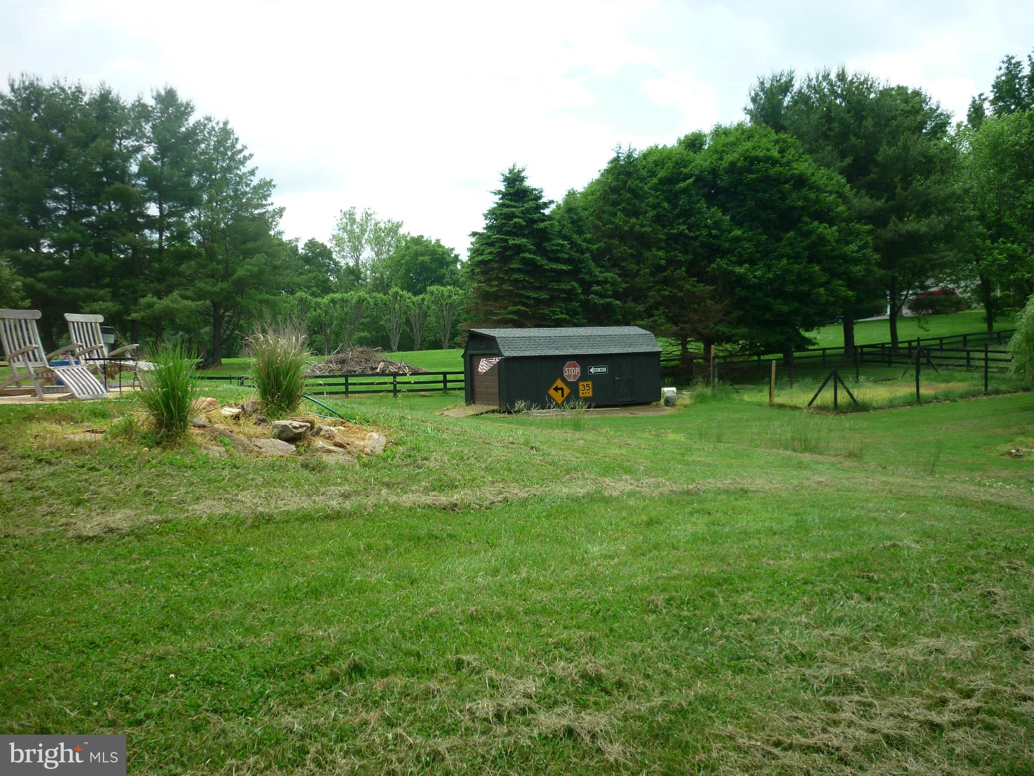 6455 Old Bust Head Road Broad Run, VA 20137 - Photo 24 of 30 Exterior (Rear)