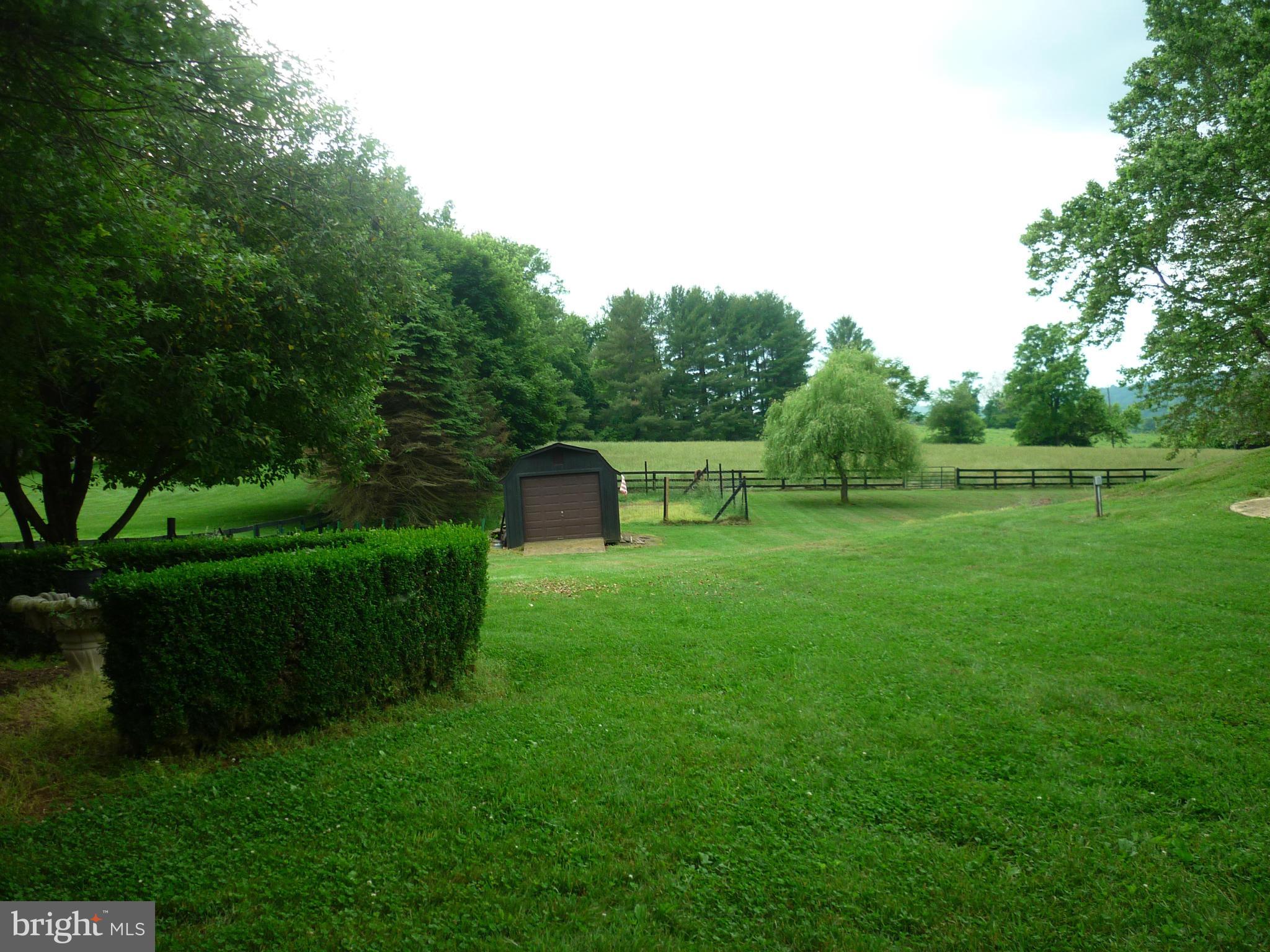 6455 Old Bust Head Road Broad Run, VA 20137 - Photo 28 of 30 Exterior (Front)
