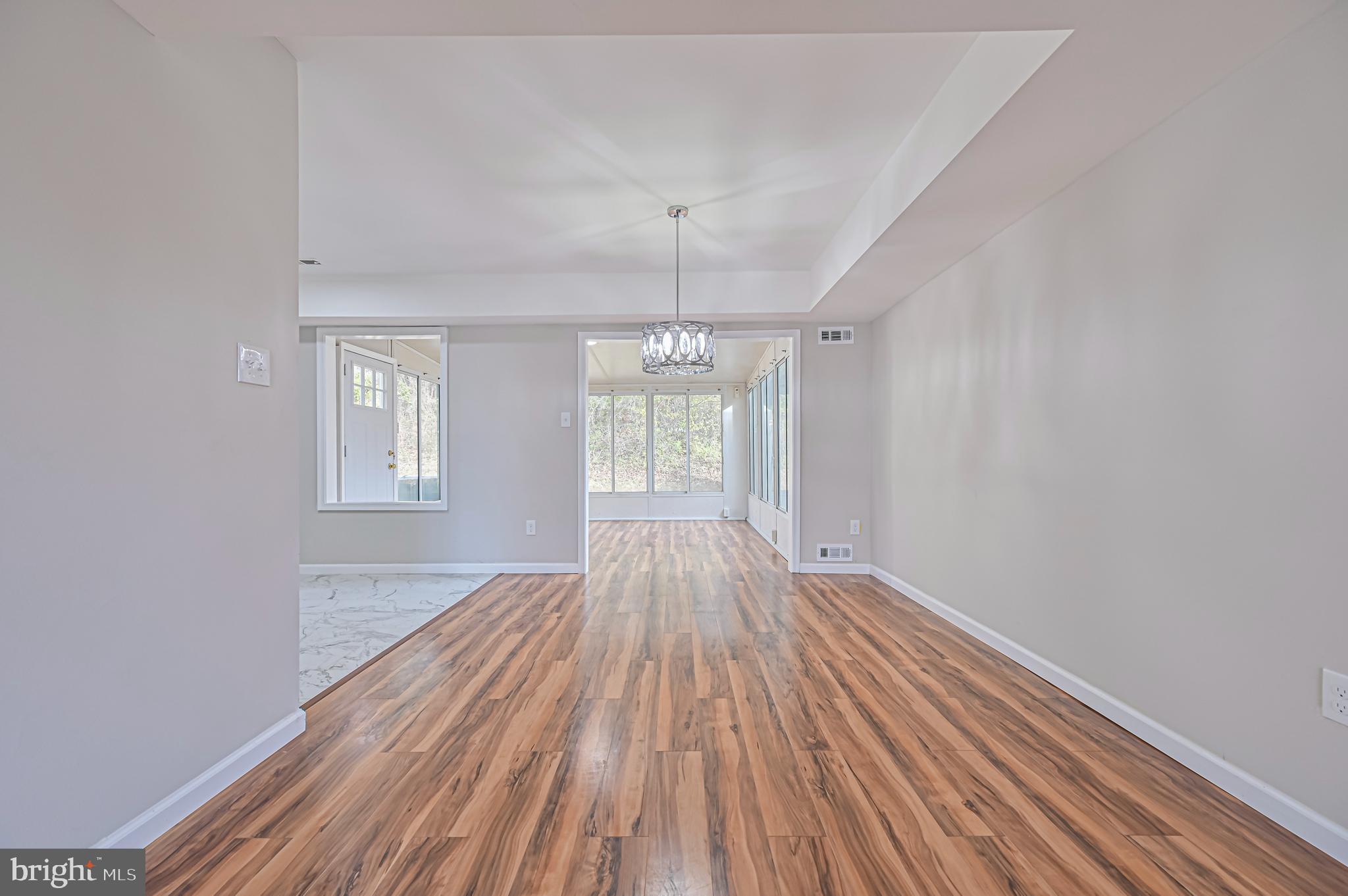 26 Dickenson Drive Sicklerville, NJ 08081 - Photo 11 of 37