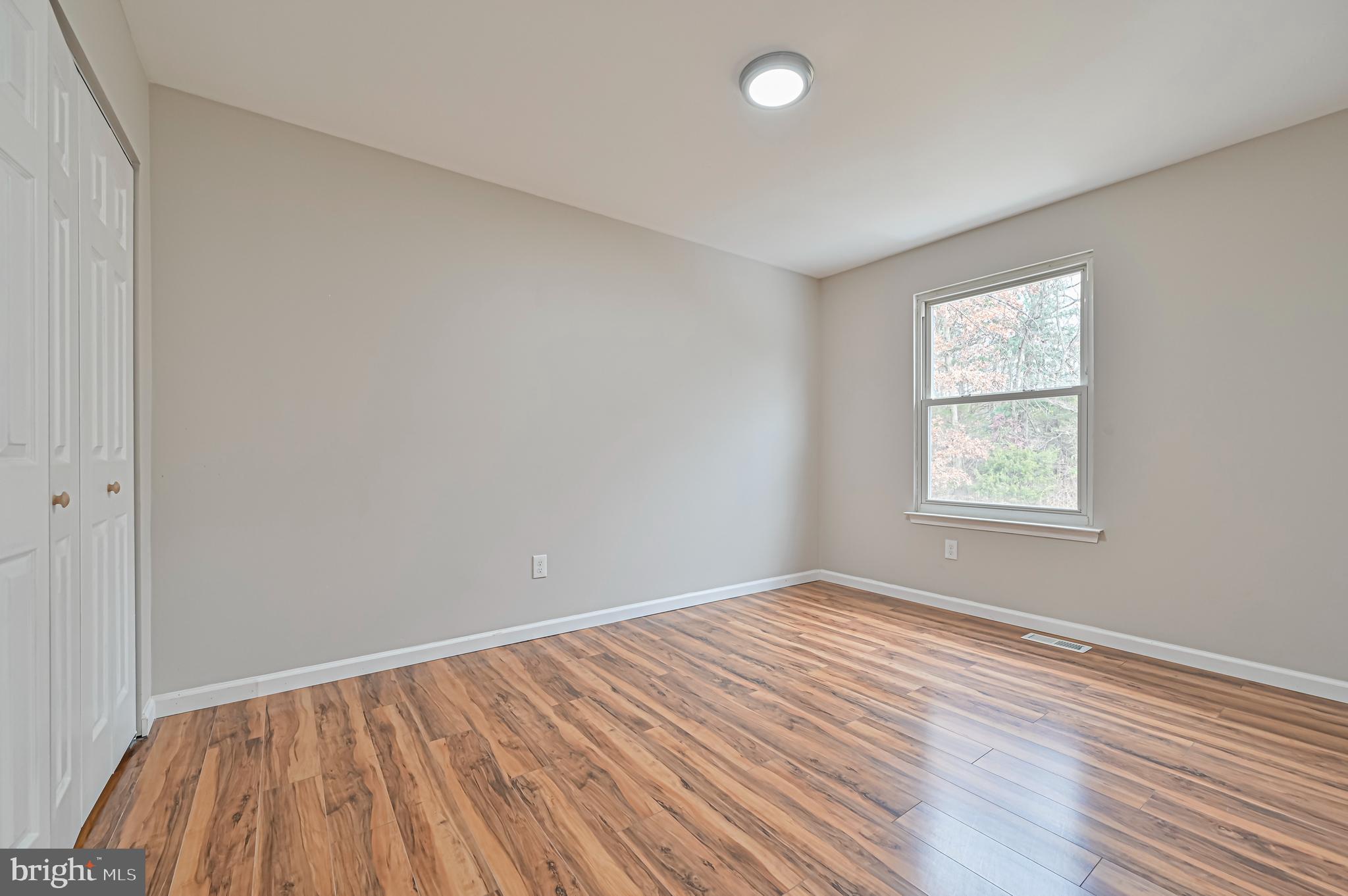 26 Dickenson Drive Sicklerville, NJ 08081 - Photo 28 of 37