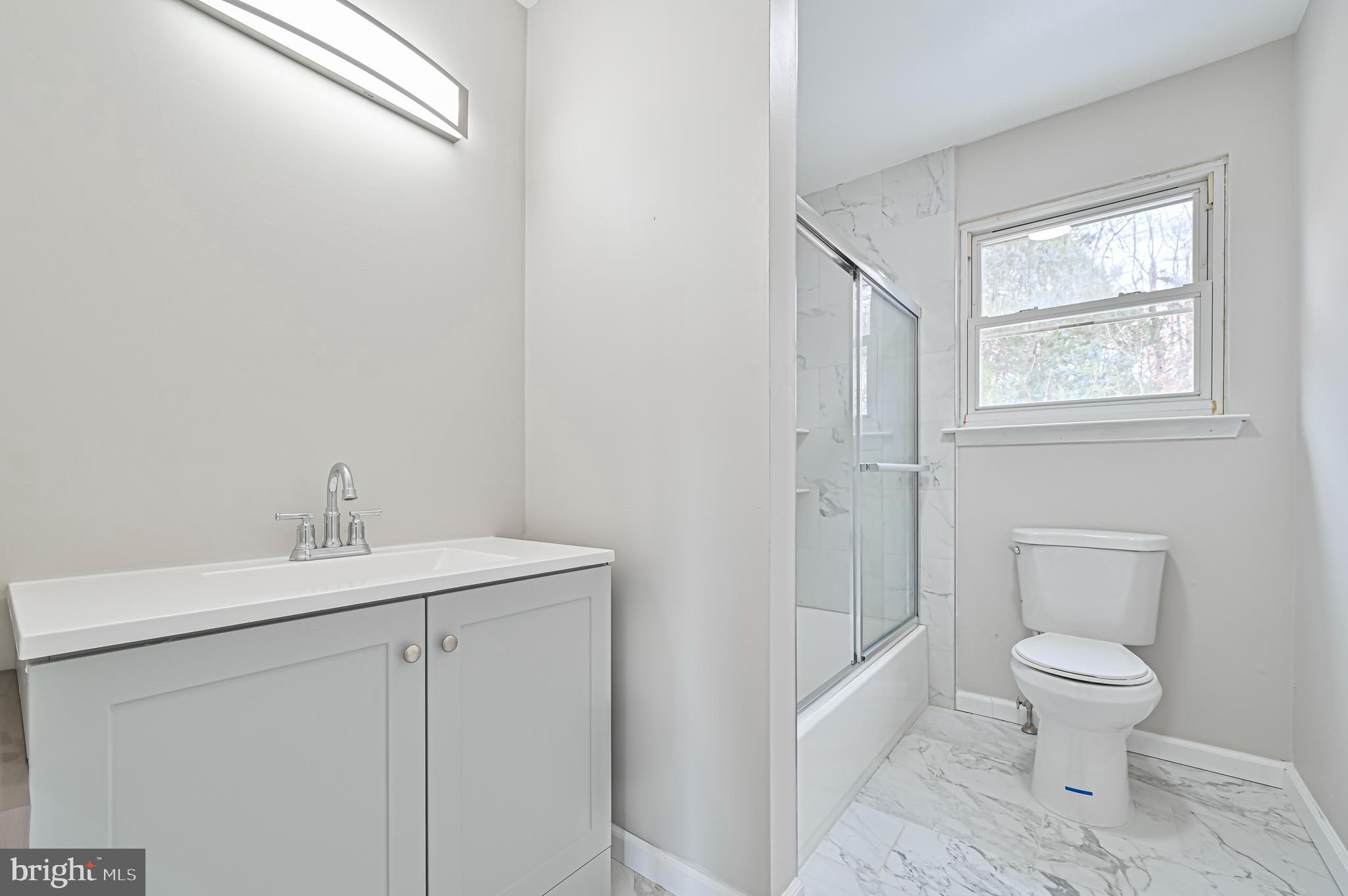 26 Dickenson Drive Sicklerville, NJ 08081 - Photo 29 of 37