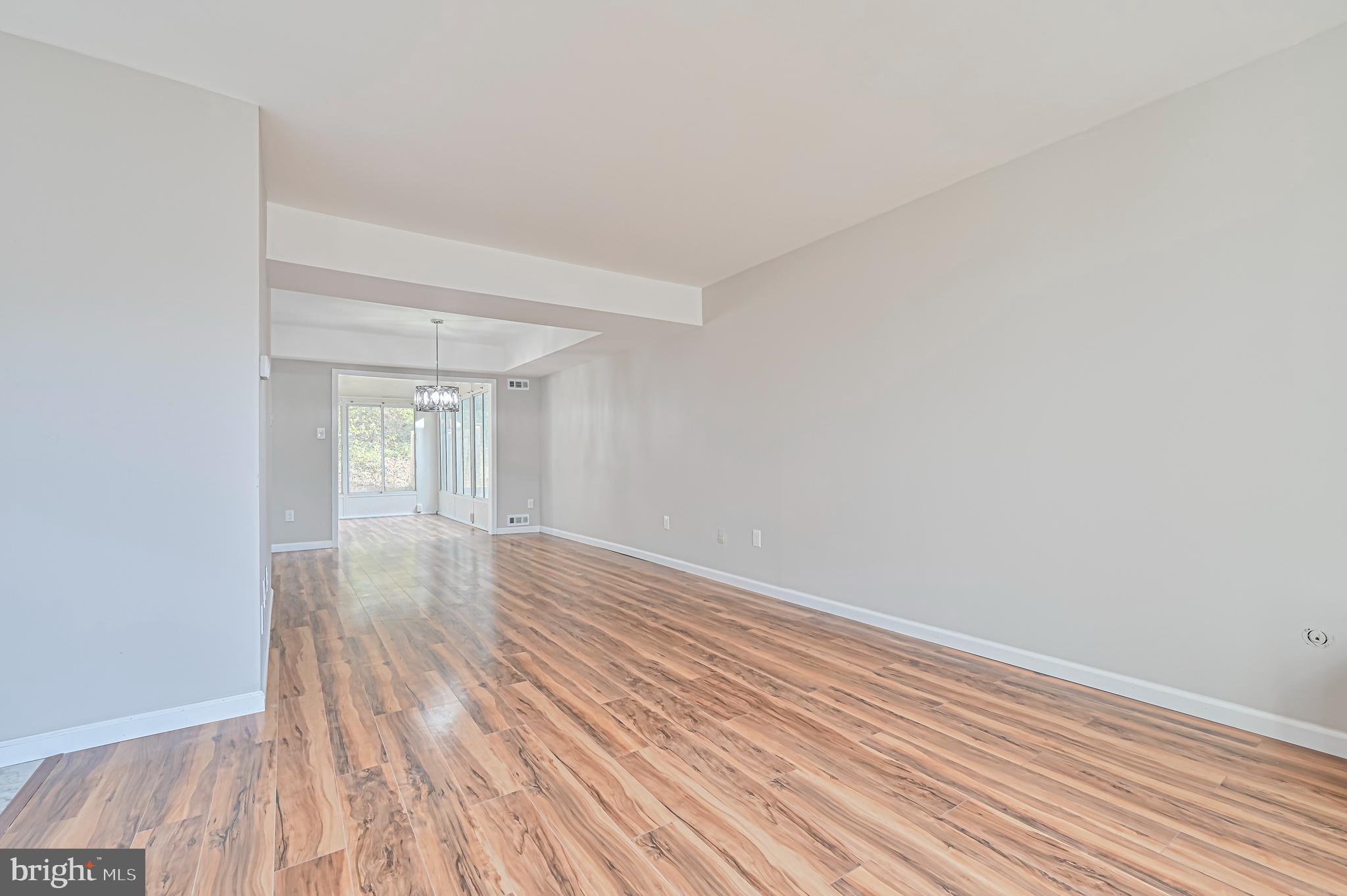 26 Dickenson Drive Sicklerville, NJ 08081 - Photo 6 of 37