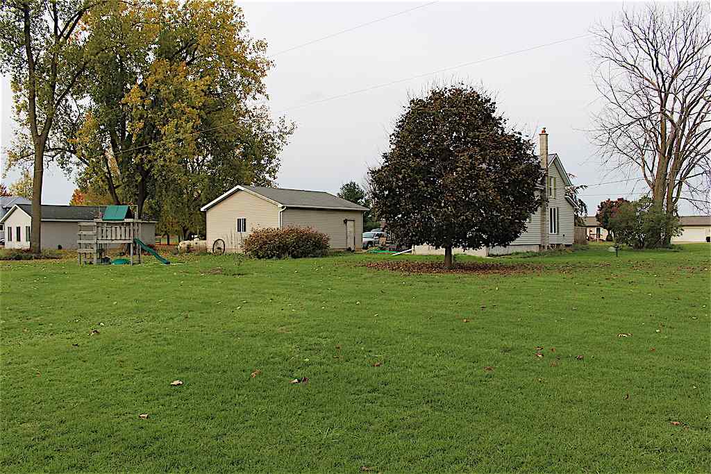 4958 East Pleasant Valley Road Shepherd, MI 48883 - Photo 22 of 22 1824903-21.JPG