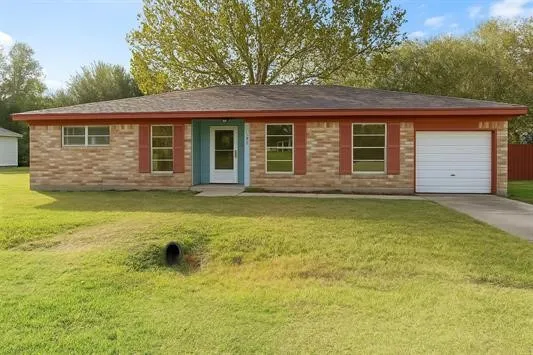 $161,500 | 136 Campbell Road, Winnie, TX 77665