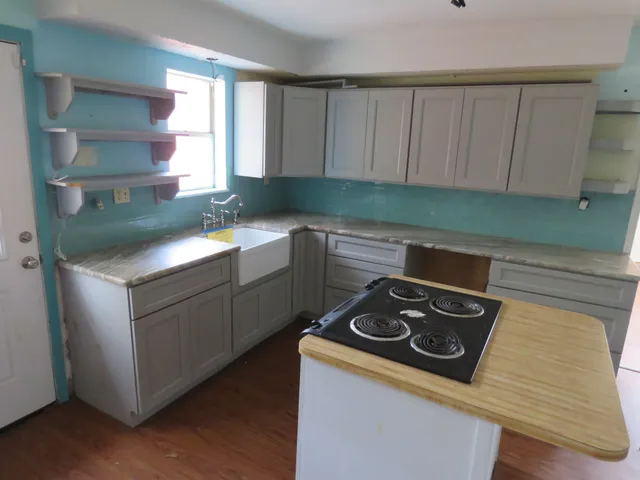 $153,000 | 136 Campbell Road, Winnie, TX 77665