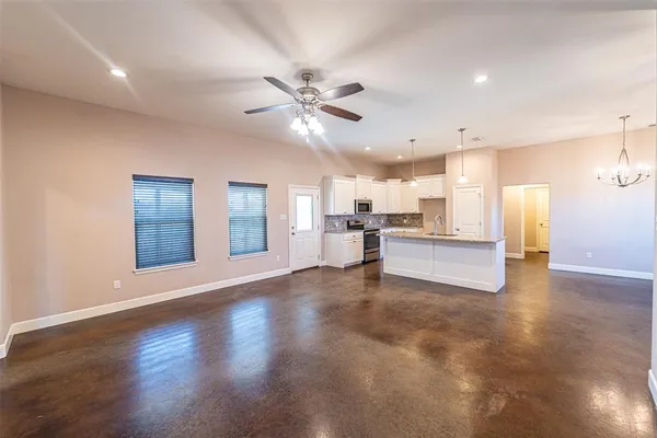 $357,700 | 357 Hog Eye Road, Abilene, TX 79602