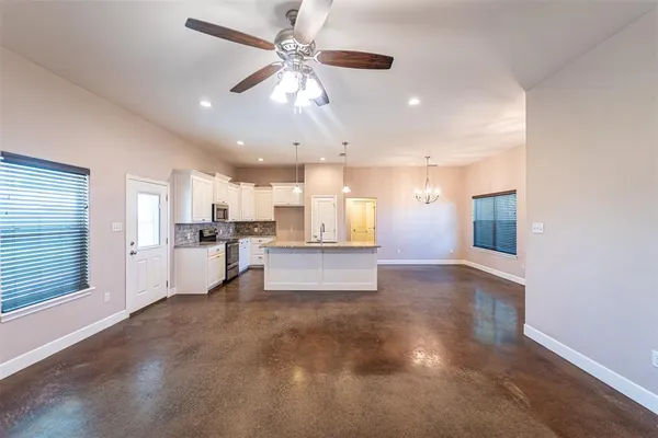 $357,700 | 357 Hog Eye Road, Abilene, TX 79602