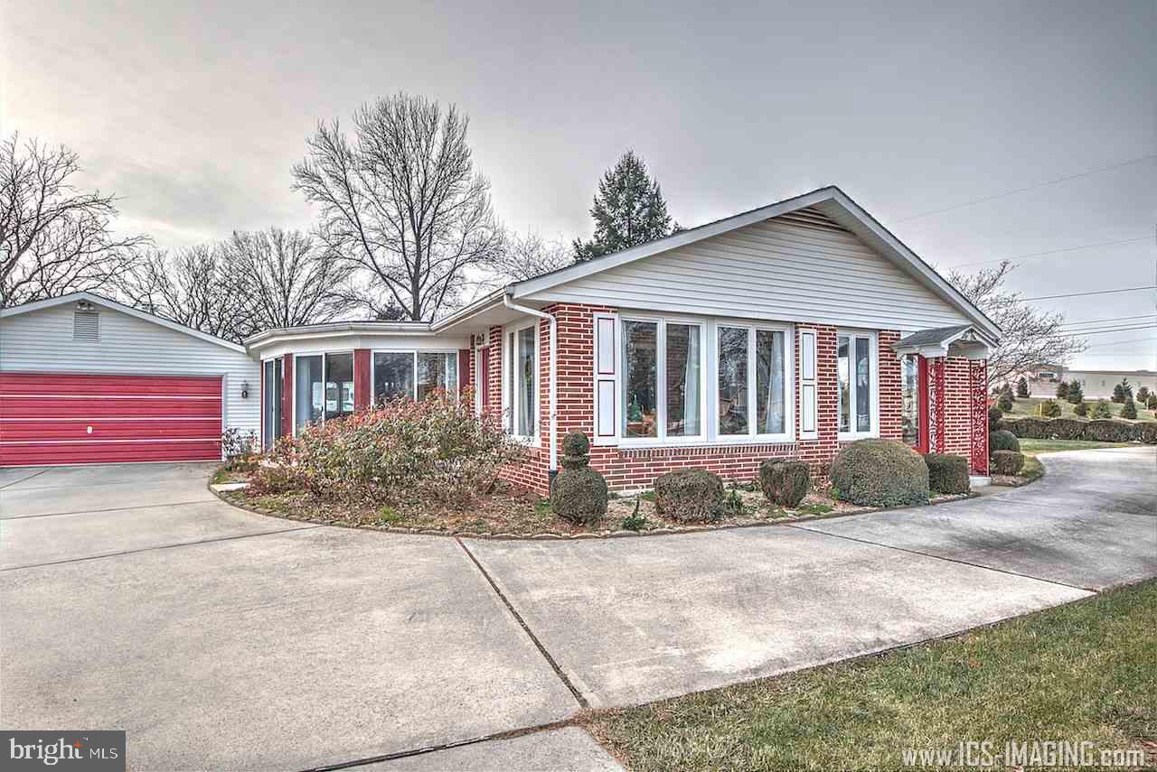 1730 Walnut Bottom Road Carlisle, PA 17015 - Photo 2 of 24 Gallery Image 2