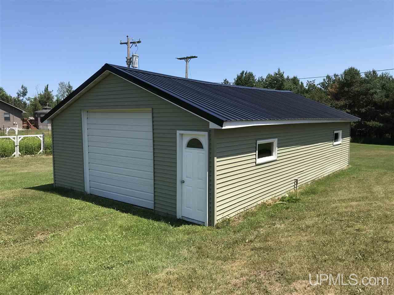 6706 G Road Escanaba, MI 49829 - Photo 26 of 37