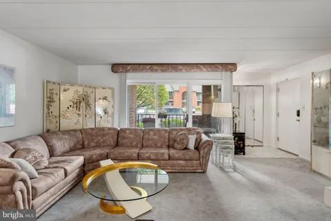 $284,900 | 2015 Welsh Road, Unit D57, Philadelphia, PA 19115