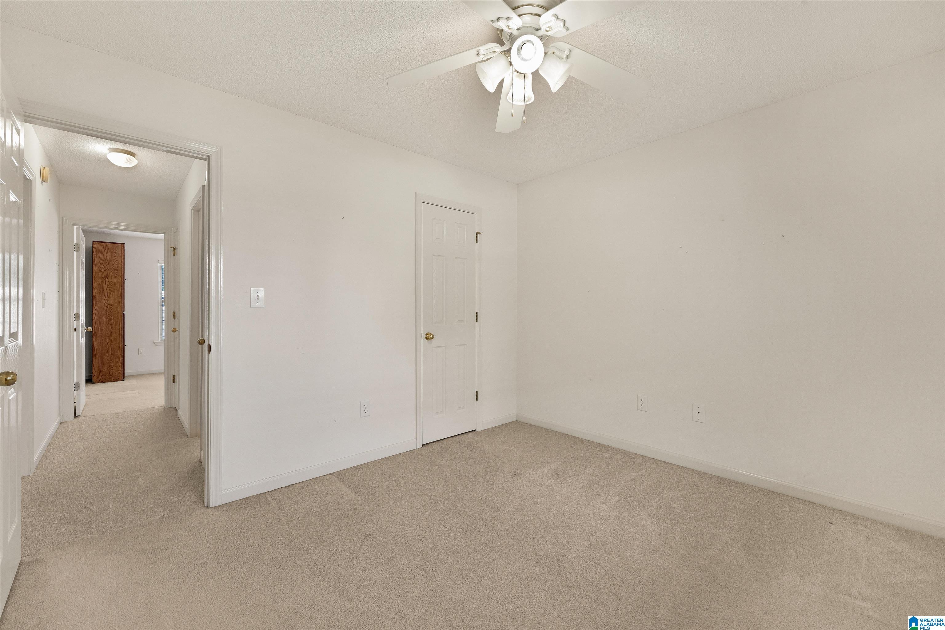 202 Cedar Grove Parkway Alabaster, AL 35114 - Photo 33 of 44