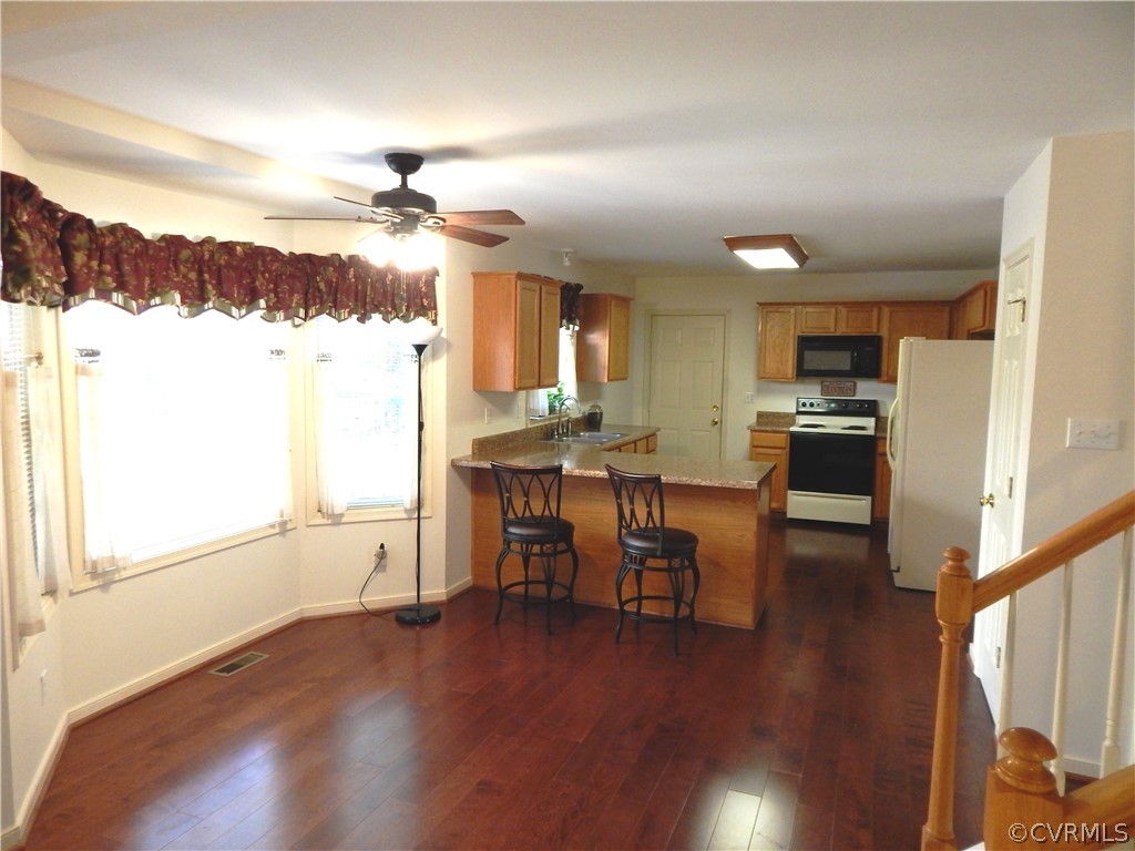 14801 Harrowgate Road Chester, VA 23831 - Photo 13 of 36 Gallery Image 13