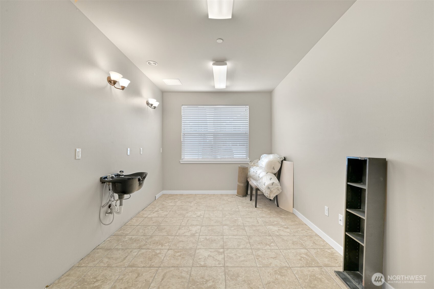 8844 Depot Road, Unit B204 Lynden, WA 98264 - Photo 33 of 40 Gallery Image 33
