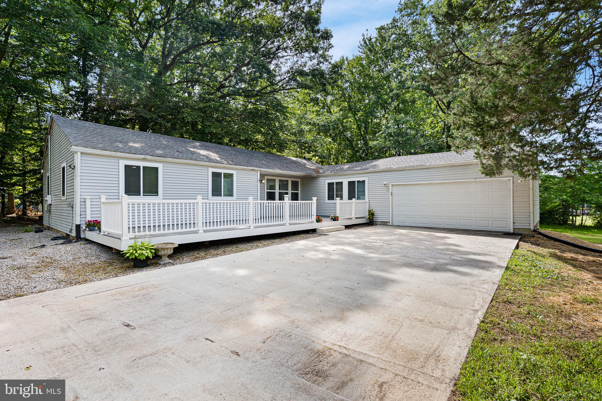 202 Welsh Tract Road Newark, DE 19702 - Photo 1 of 20 Charming home nestled in nature's embrace.