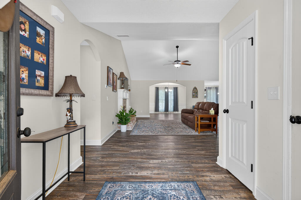 479 High Point Road Northwest Milledgeville, GA 31061 - Photo 4 of 41 Gallery Image 4