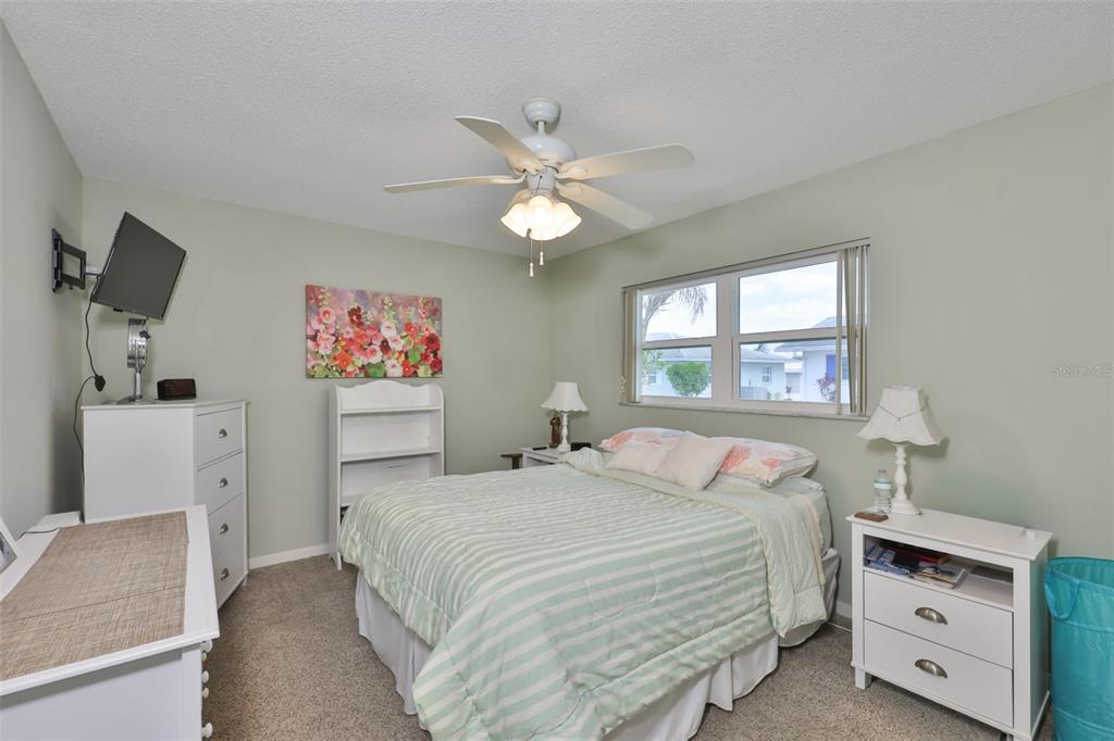 700 Rutgers Place Sun City Center, FL 33573 - Photo 12 of 43