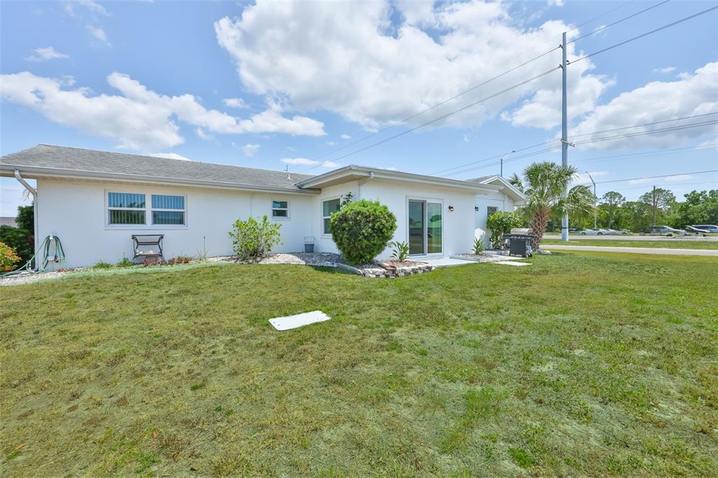 700 Rutgers Place Sun City Center, FL 33573 - Photo 25 of 43