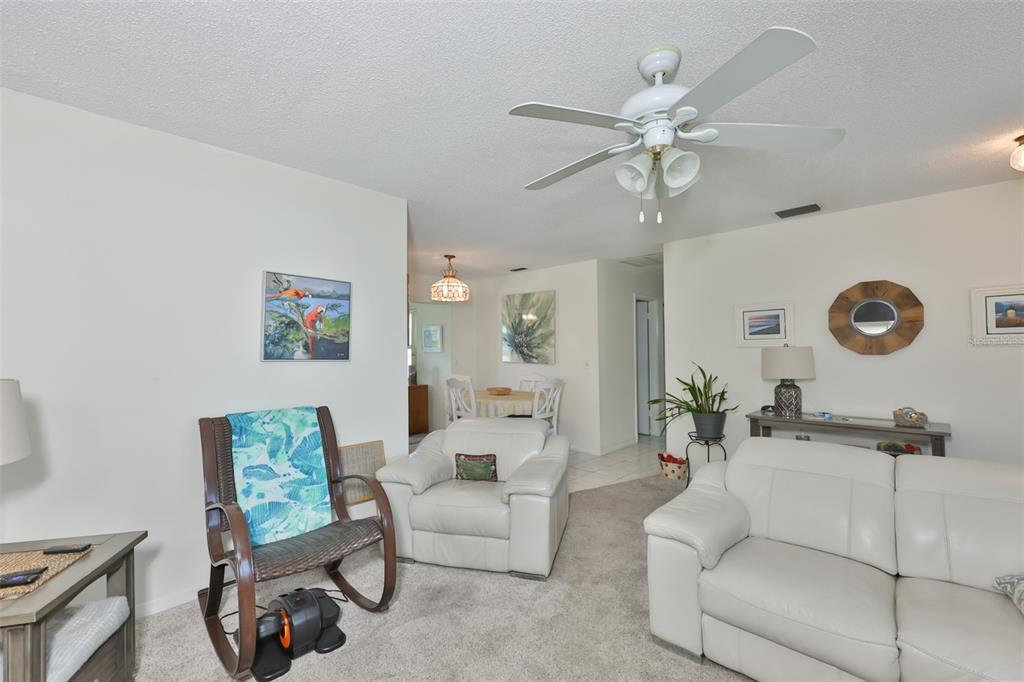 700 Rutgers Place Sun City Center, FL 33573 - Photo 7 of 43