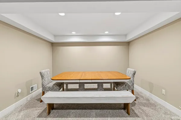 $519,000 | 2257 Prairie Lane, Nappanee, IN 46550