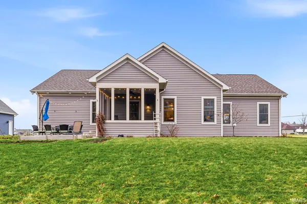 $519,000 | 2257 Prairie Lane, Nappanee, IN 46550
