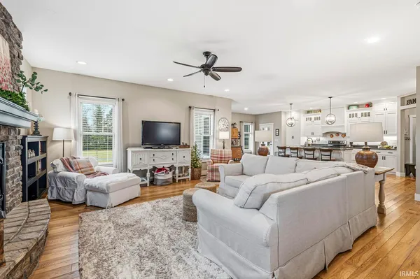 $519,000 | 2257 Prairie Lane, Nappanee, IN 46550