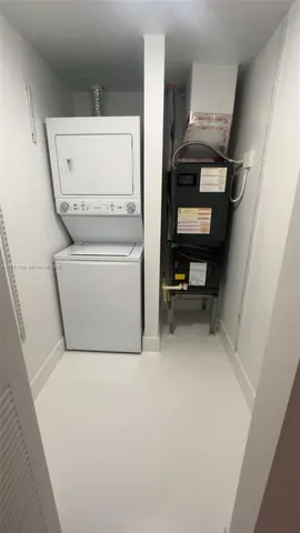 $2,450 | 960 Bay Drive, Unit 910, Miami Beach, FL 33141