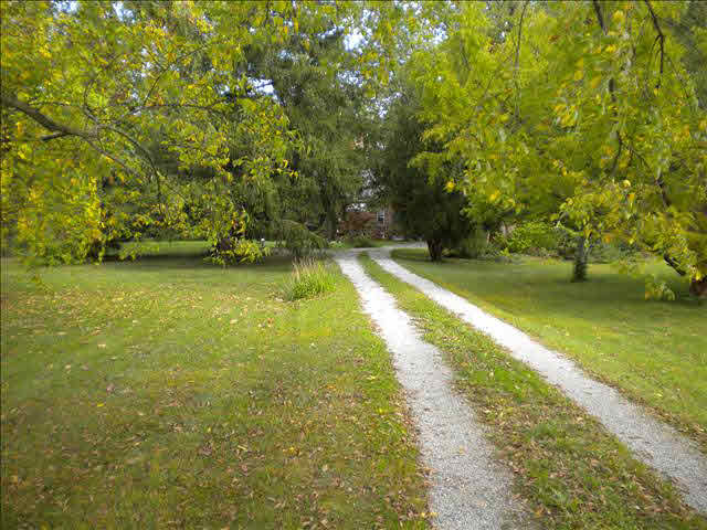 4016 South Custer Road Monroe, MI 48161 - Photo 2 of 20 20102391-1.JPG