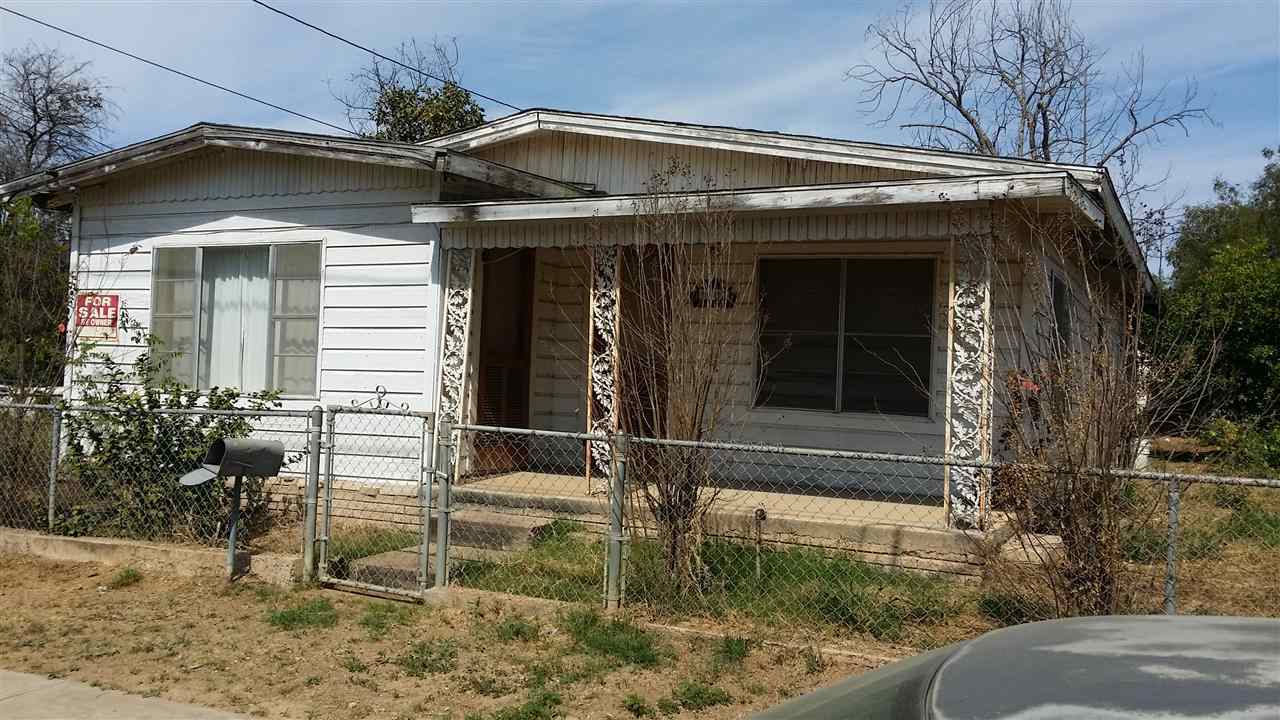 1102 Willow Street Laredo, TX 78040 - Photo 4 of 6 front view of house with a porch