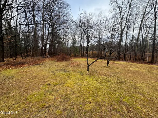 $449,900 | 42 Wildwood Lane, Bethlehem, NY 12158