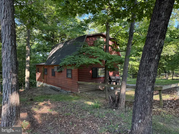 $169,900 | 692 Plum Tree Lane, Berkeley Springs, WV 25411