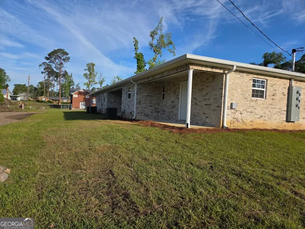 $1,250 | 401 East 7th Street, Vidalia, GA 30474