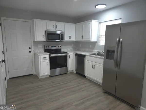 $1,250 | 401 East 7th Street, Vidalia, GA 30474