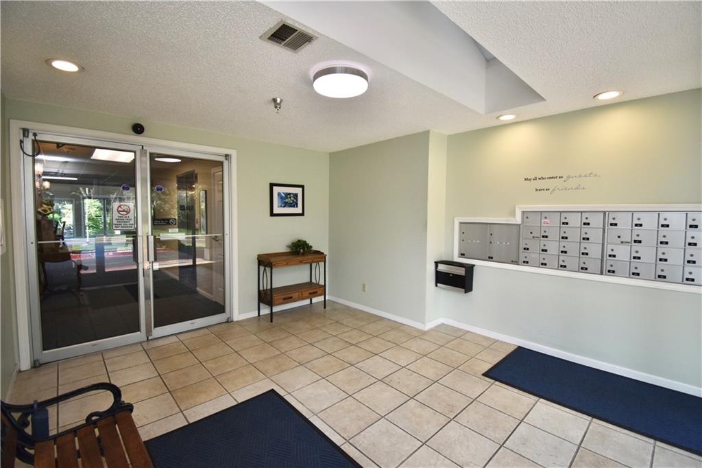 17800 Bolger Road, Unit 101 Independence, MO 64055 - Photo 2 of 38