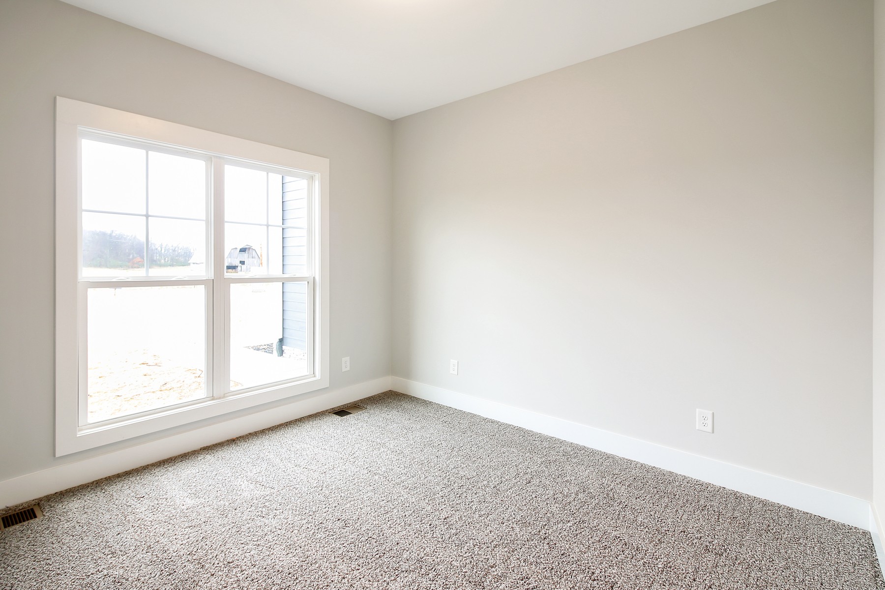 4889 Barren Plains Road Springfield, TN 37172 - Photo 11 of 17